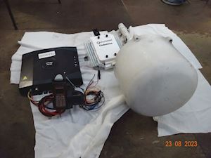 INMARSAT SATLINK FB250 - 1