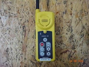 NAVICO HÅNDHOLDT VHF AXIS 30 - 1