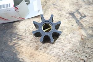 Yanmar Rubber Impeller 190140-42070 - 1