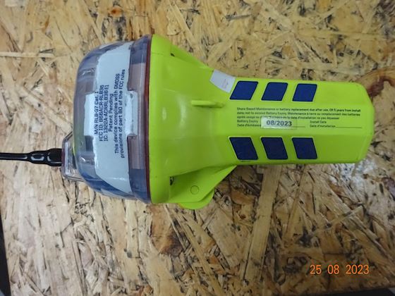 GLOBALFIX EPIRB 8LB-37 #2