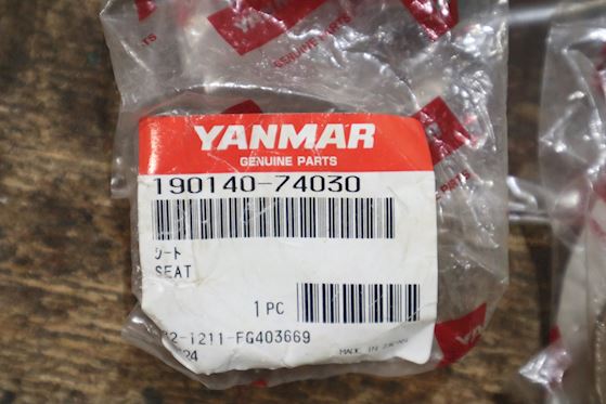 Yanmar Seat 1890140-74030 #2