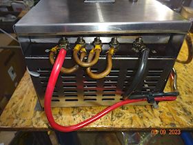 NewMar Charger 24 V #2