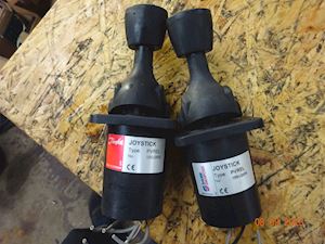 Sauer Danfoss Joystick PVREL 155U2605 - 1