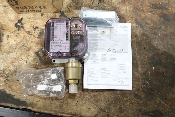 Sauter DFC17B59F001 Switch #1