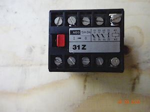 AEG Mini contactor 31Z SH04 - 1