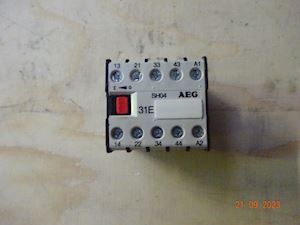 AEG Mini contactor  31E  SH04 - 1