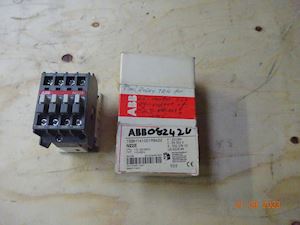 ABB Time relay TRH 1SBH141001R8422 - 1