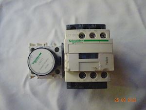 Schneider Electric Control Relay 12F7AB + LADT2 Time Delay - 1