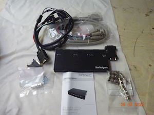 StarTech.com DVI Video Splitter STI22DVIA - 1