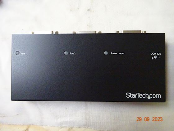 StarTech.com DVI Video Splitter STI22DVIA #2