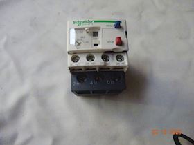Schneider Electric Relay LRD32 #1