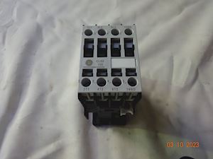 General Electric Contactor CL00D310TD - 1