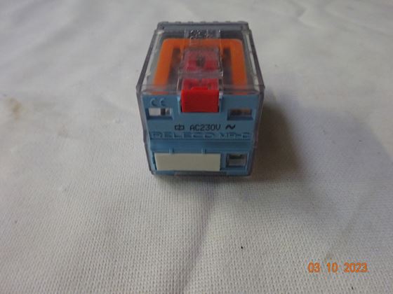 Releco Power Relay MRC 352-474 #1