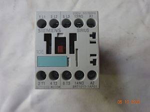 Siemens Contactor 3RT1017-1AP01 - 1