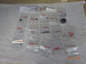 Rexroth Valve Repair Set 372 225 003 2 (18  Items) - 1