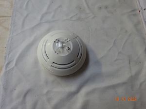 Esser by Honeywell Optical smoke detector with heat sensor OPT-802374.MAR - 1