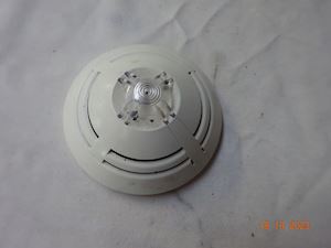 Esser by Honeywell Multisensor with 2 optical+heat sensor. Q8Quad O"T- 802374 MAR - 1