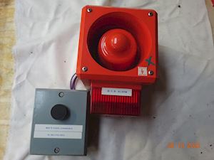 RS Sirene med lys og afbryder. 566-780 - 1
