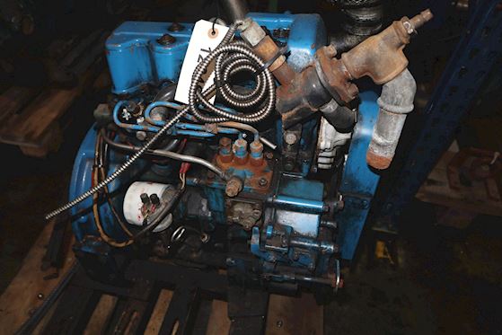 Isuzu 3CB1 #1