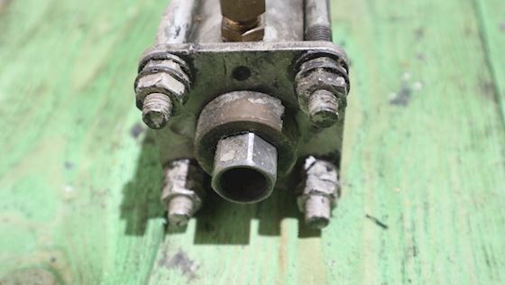 Pneumatic cylinder L=210 mm B=57 mm #2
