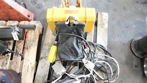 ABB Maskinrums kran elektrisk - 1