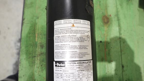 Parker Piston Accumulator A4EM00347L2H #3