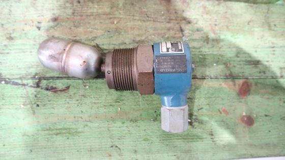 Amot Controls 8027A21C-AA #2