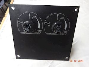 Speich Wiper control for 2 wipers - 1