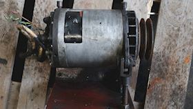 Bosch 0120 600 567 Pulley #1