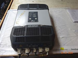 Studer Batterilader/inverter    Extender  XTM 3500-24 - 1