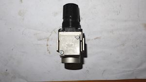 SMC Pneumatic Regulator AR20-F02E - 1