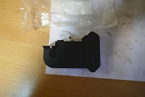 Miele Electro Magnet Lock 4842085  220/240 V - 1