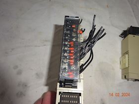 Omron C200H-OD212 Output Unit #4