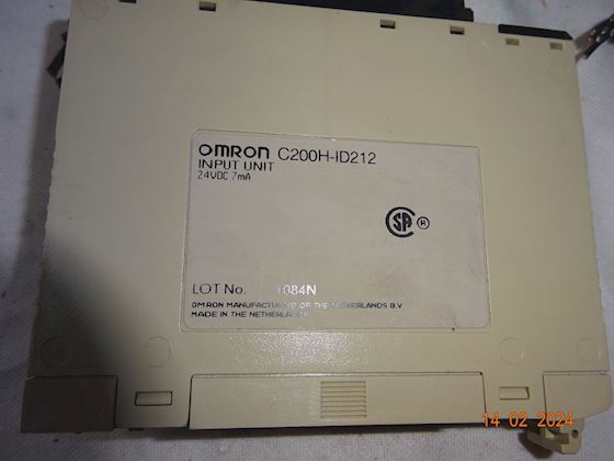 Omron C200H-ID212 Input unit #3