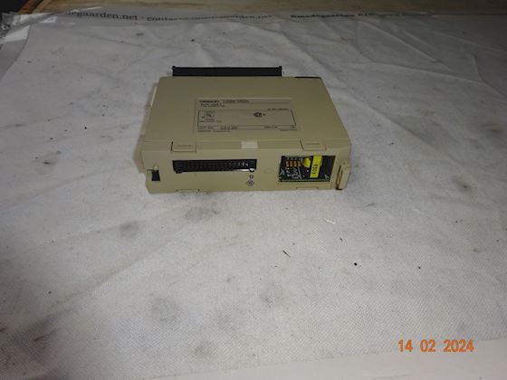 Omron C200H-DA001 D/A UNIT #1