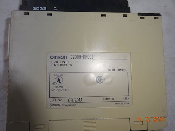 Omron C200H-DA001 D/A UNIT #2