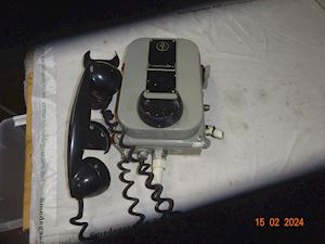 Telefon Fabrik Automatik 4Gamle intercom telefoner  fra Isbjørn - 1