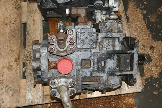 Danfoss Axial Piston Pump 90L130KA5CD80R3C8F03GBA #3