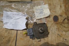 Eckerle Fuel Pump UNI2.4L6L24-02 #2