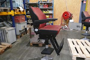 E Vejvad Hansen Stol  KT 106 VA - 1