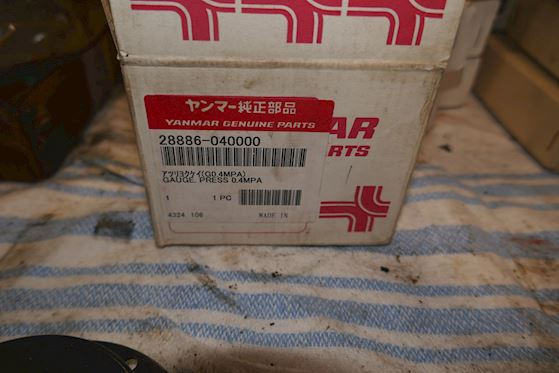Yanmar Pressure Gauge 0-0,4MPa 28886-040000 #3