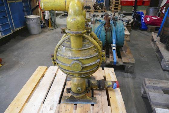 Wilden T8 Pneumatic Diaphram Pump #3