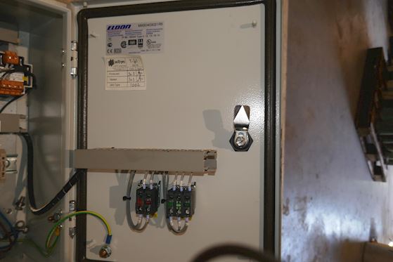 Jets Vacuum Start Cabinet 1002 #5