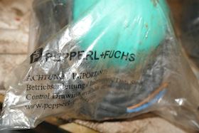 Pepperl+Fuchs Float Switch LFL2-BK-U-PVC5-RSC #3