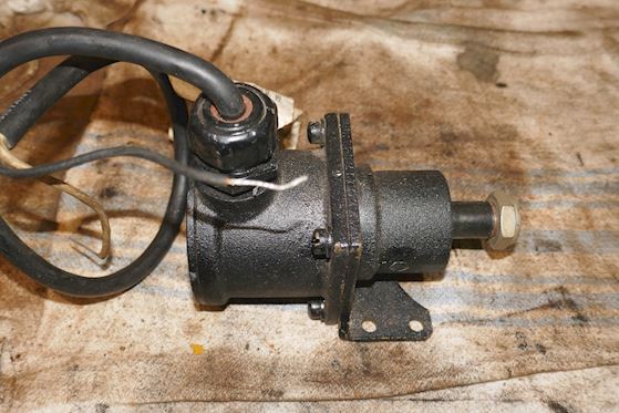 Tetco M1200B6 Tachometer #1