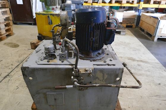 Hydraulik tank #2