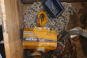 Ingersoll - Rand Air Chain Hoist PAL 1000K-2C6M-5B-E #1