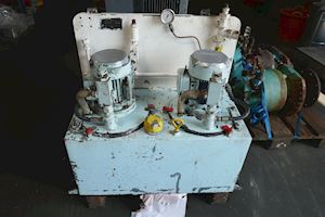 Marzocchi Hydraulic tank from Bauer HO54 With two Pumps 1PD3,3 - 1