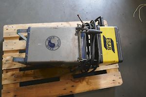 ESAB Welding Machine TJ200 with TOPHAT TJ 115721 - 1