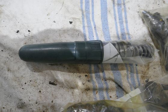 Cummins Fuel Injectors Kit #4